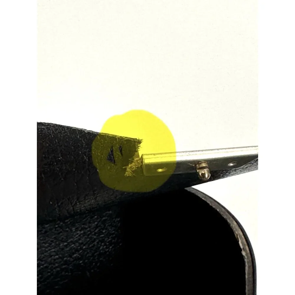 Vintage HH&W Black Leather Metal Closure Lens Or Filter Case Made In England (Z)